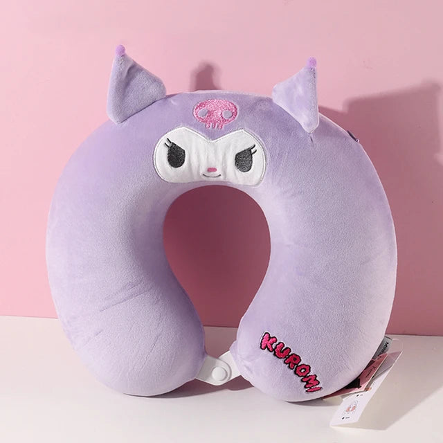 cojin de viaje kuromi