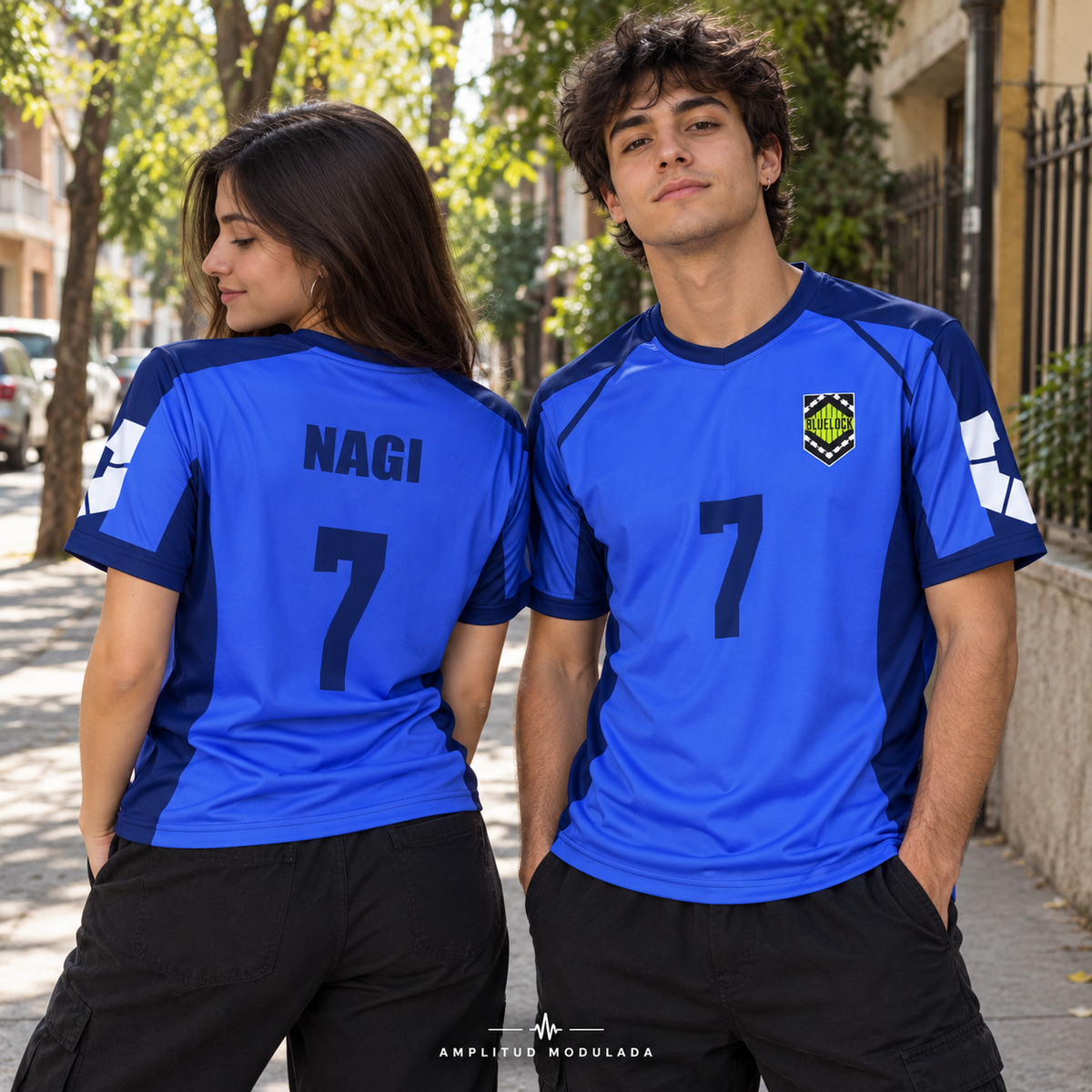 Camiseta Blue Lock Nagi 7 azul, frente y espalda