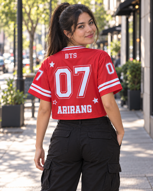 Croptop BTS rojo-espalda