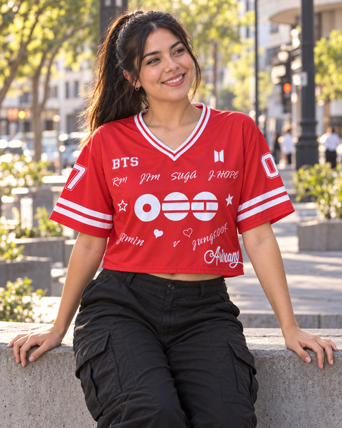 Croptop BTS rojo-ludica
