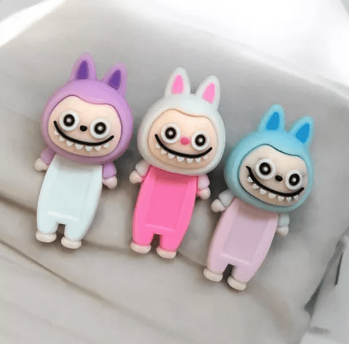 labubu mini figuras para celular - amplitudmodulada