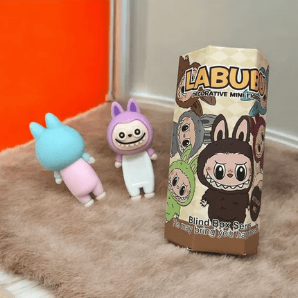 labubu mini figuras para celular - amplitudmodulada