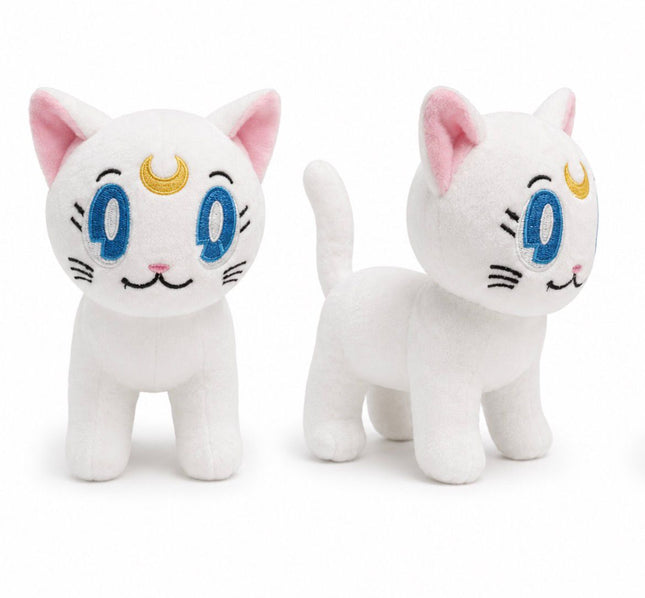 Peluche Artemis Sailor Moon - amplitudmodulada
