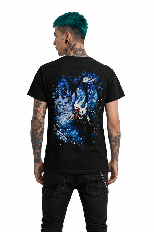 Polera Hollow Knight SilkSong - amplitudmodulada