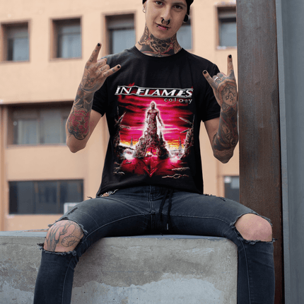Polera Inflames Colony - amplitudmodulada