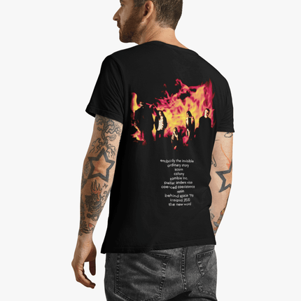 Polera Inflames Colony - amplitudmodulada
