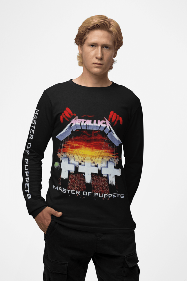 Polera Master Of Puppets Manga Larga - amplitudmodulada