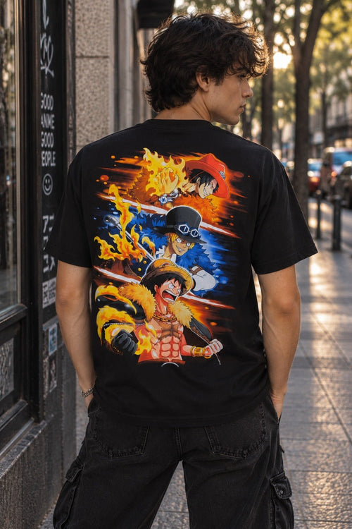Polera One Piece - Hermanos Sabo, Luffy, Ace - amplitudmodulada
